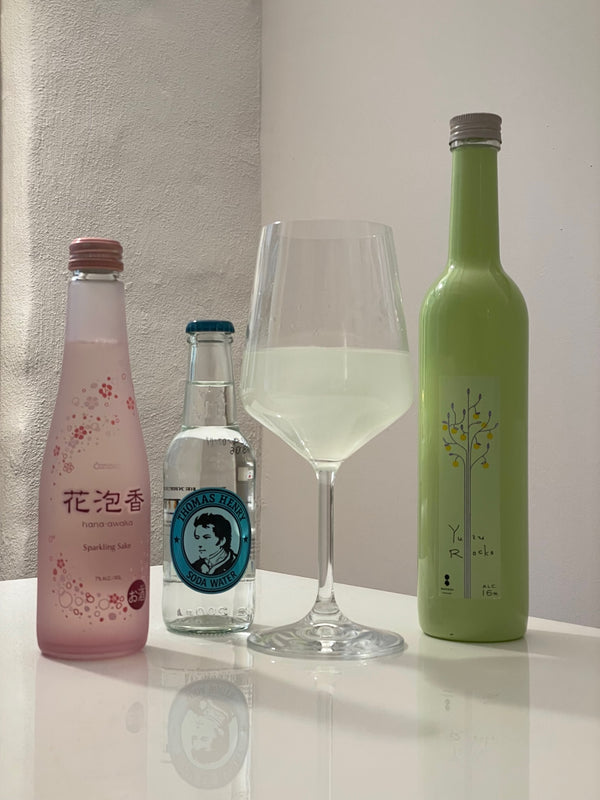 Spritzig durch den Frühling: Zauber dir dein Spritz mit unseren leckeren Likören