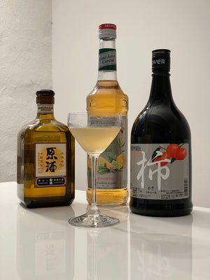 "Aki" - ein herbstlicher Cocktail aus Kaki und Süßkartoffel